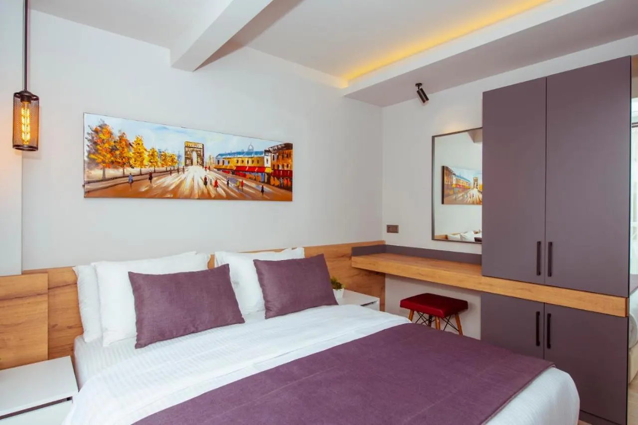 S3 King Residence 페티예